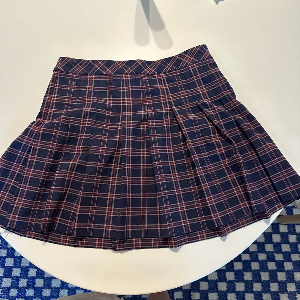 ARITZIA Sunday best skirt size 10